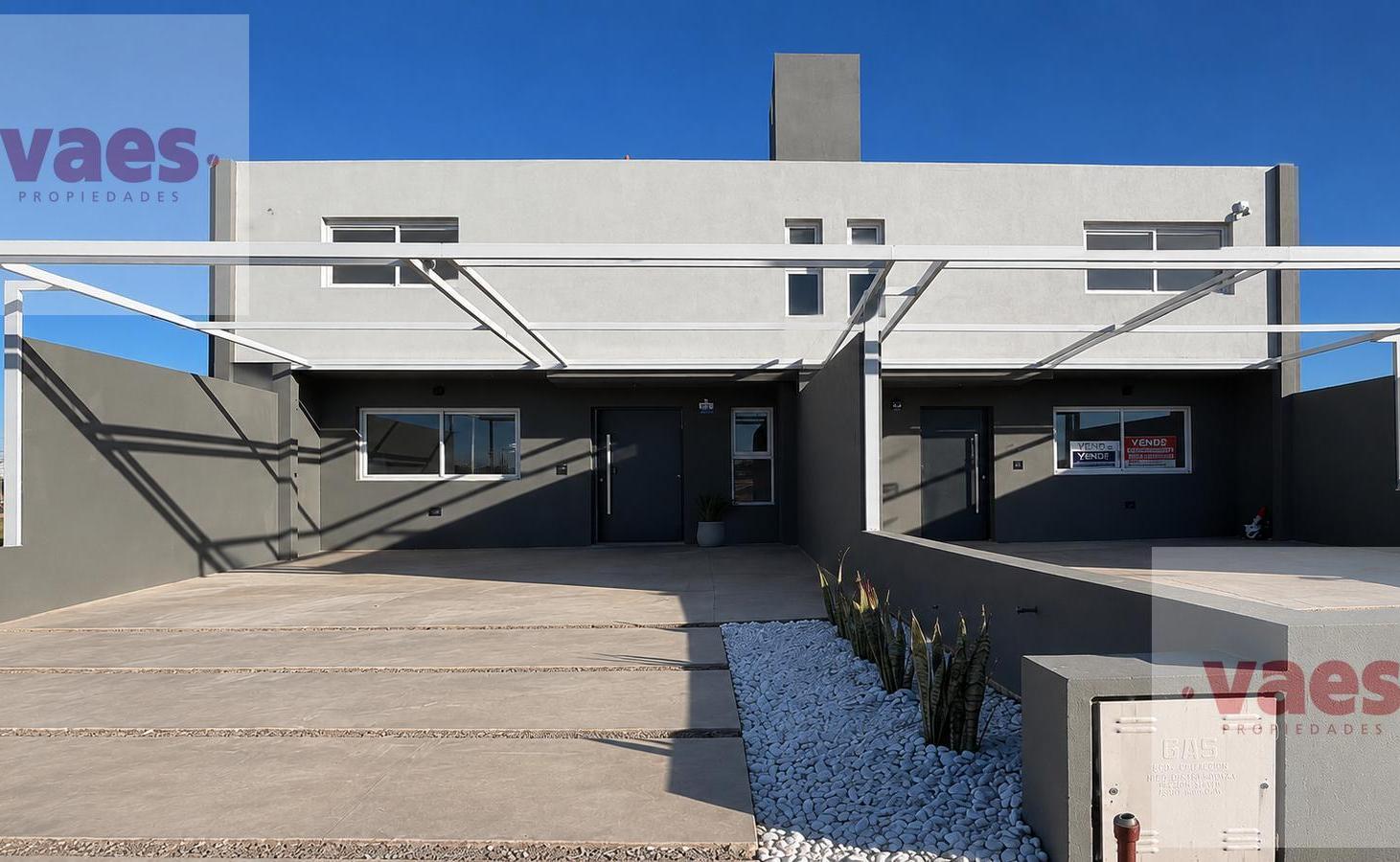 Foto de VENTA - Duplex de 3 dormitorios en Docta parque, imagen 2