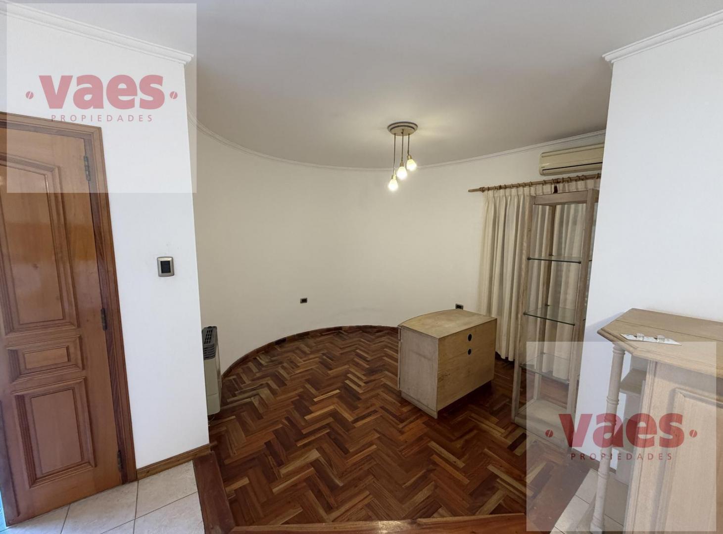 Foto de Casa en Venta | 3 Dormitorios | Pileta | Quincho | En Cerro Chico, imagen 2