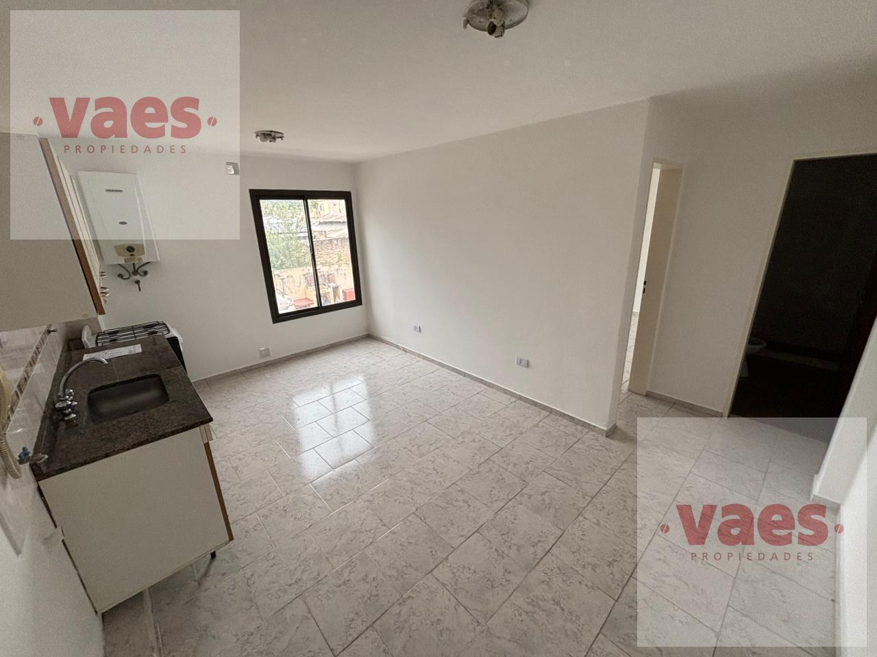 Foto de Alquiler - Departamentos de un dormitorio sobre Sarmiento 334, imagen 2