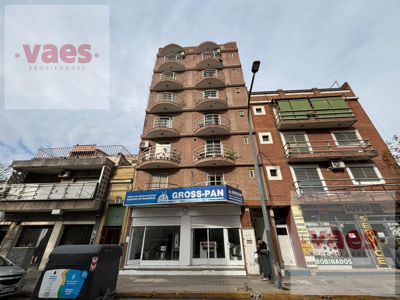 Foto de Alquiler - Departamentos de un dormitorio sobre Sarmiento 334, imagen 1