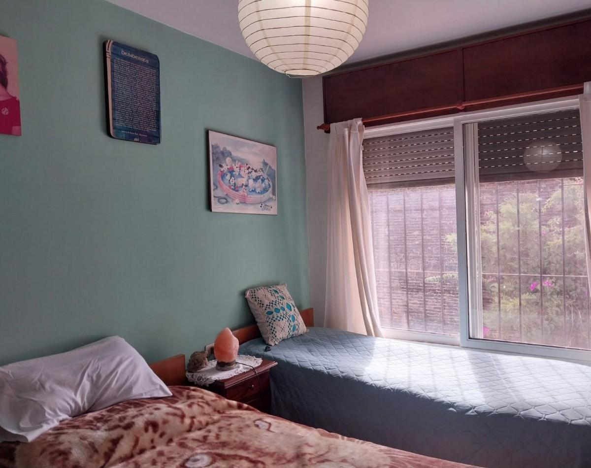 2 Casas en un Amplio Terreno Cochera Semicubierta Se Acepta Permuta por Propiedades en un 70% 3