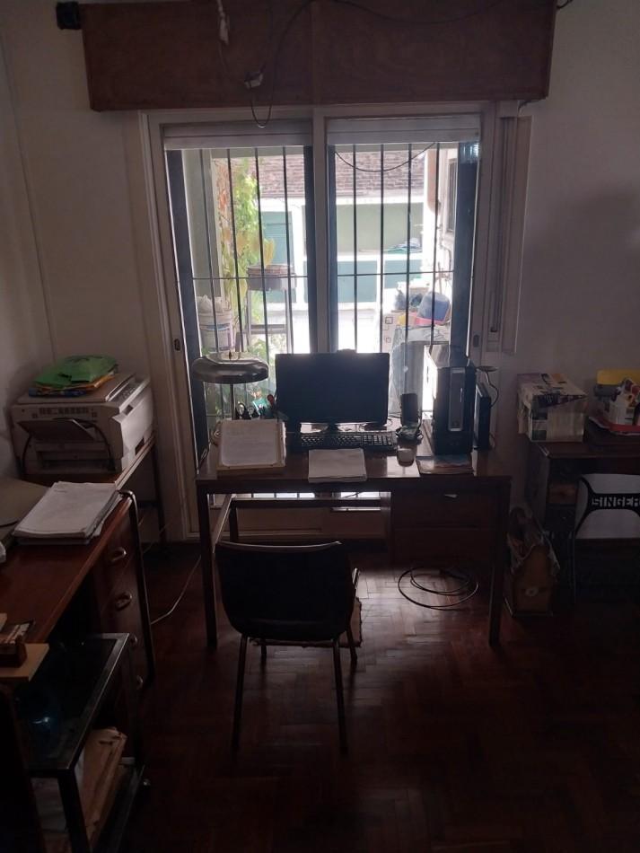 2 Casas en un Amplio Terreno Cochera Semicubierta Se Acepta Permuta por Propiedades en un 70% 5