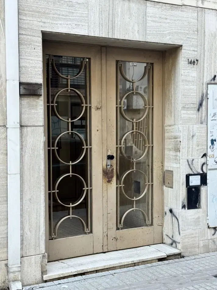 Departamento interno de pasillo 1° piso de escalera apto credito - se escuchan ofertas 3