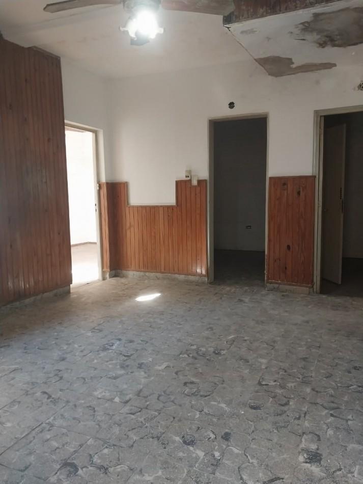 Foto de Departamento Interno de Pasillo 3 Dormitorios con Patio y Terraza Zona, imagen 3