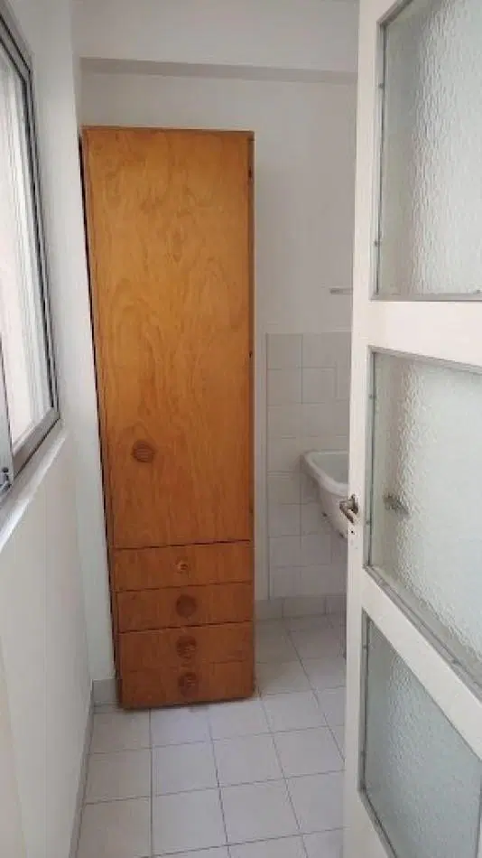 Semipiso al frente 2 dormitorios excelente ubicacion Italia al 1500 5