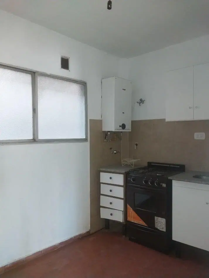 Departamento 1 Dormitorio contrafrente Barrio Abasto ideal para Flipping Inmobiliario 4