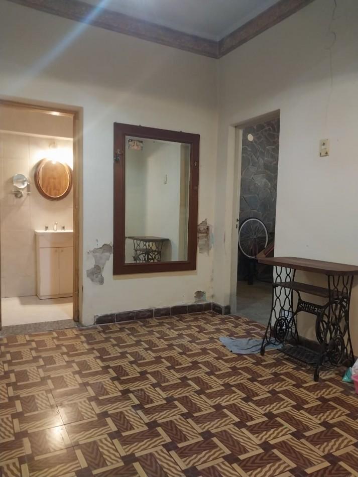 Foto de Casa al frente con retiro de jardin 2 ingresos 2 dormitorios patio y, imagen 2