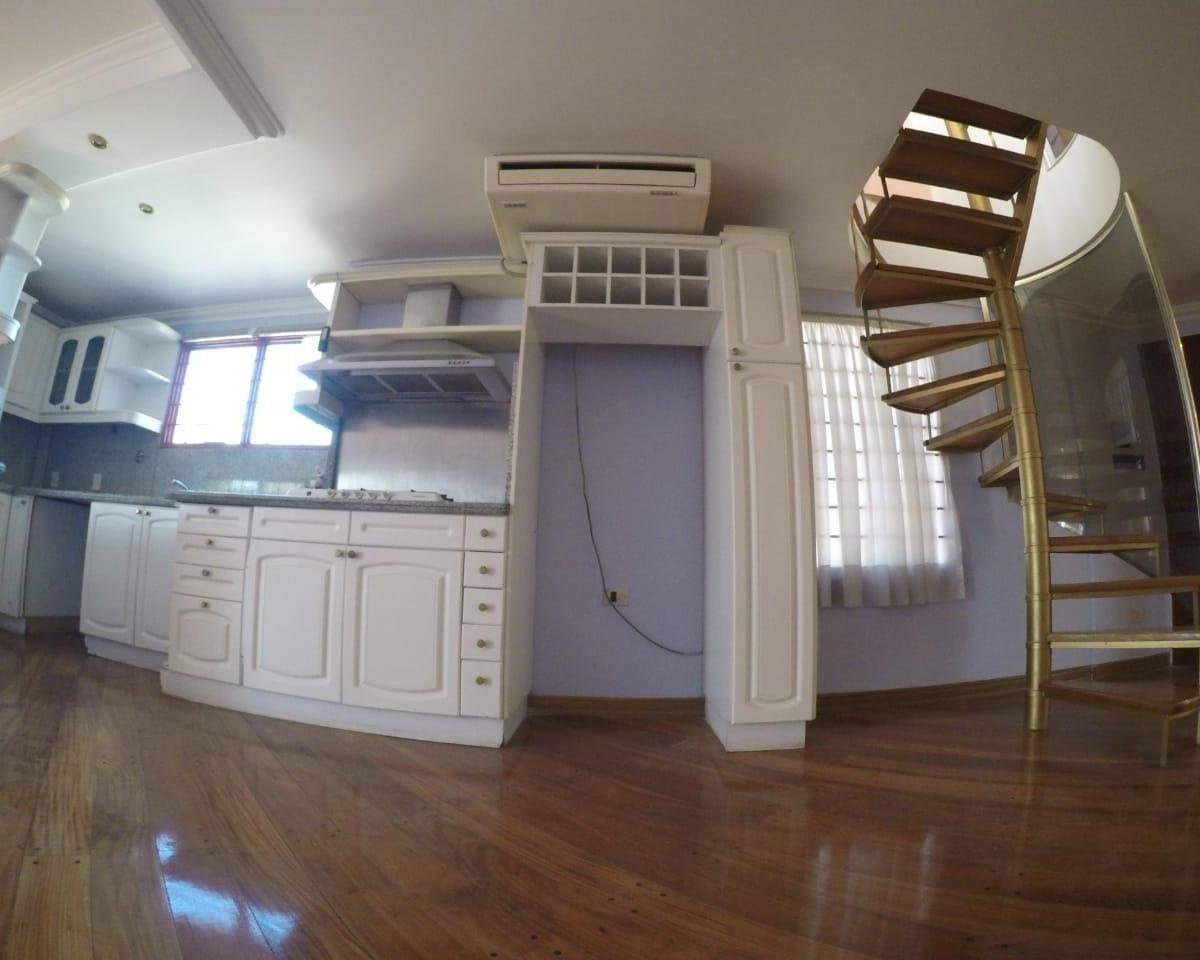 Foto de EN VENTA - Departamento 3 ambientes con terraza propia y cochera, imagen 3