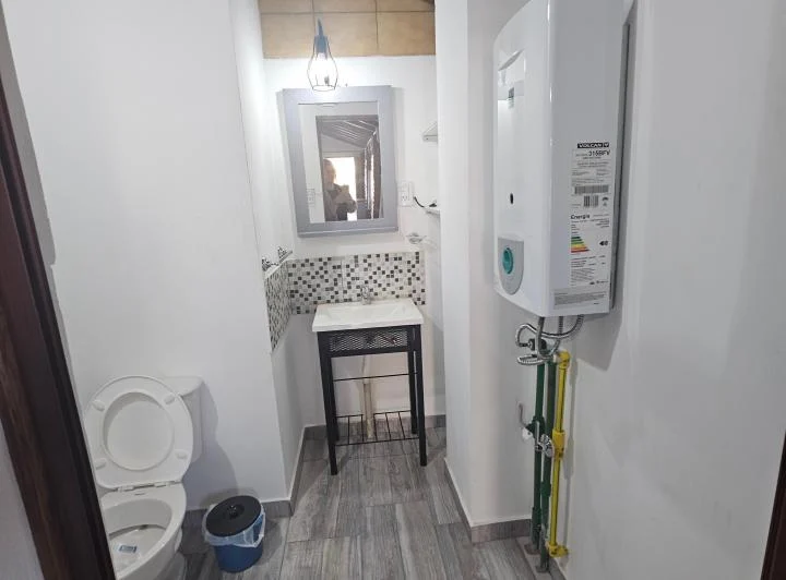 EN ALQUILER - DEPARTAMENTO MONOAMBIENTE DIVISIBLE SIN EXPENSAS 4