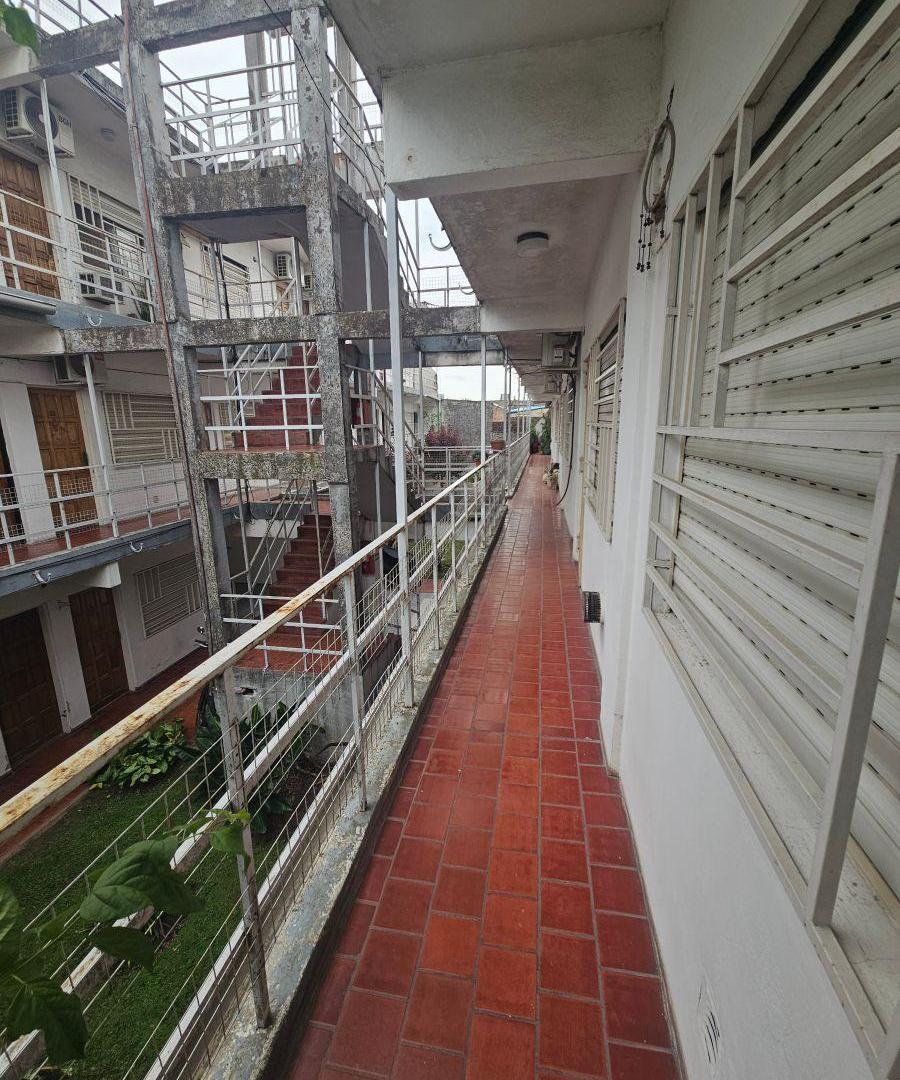 EN ALQUILER O VENTA - DEPARTAMENTO 2 AMBIENTES 1ER PISO