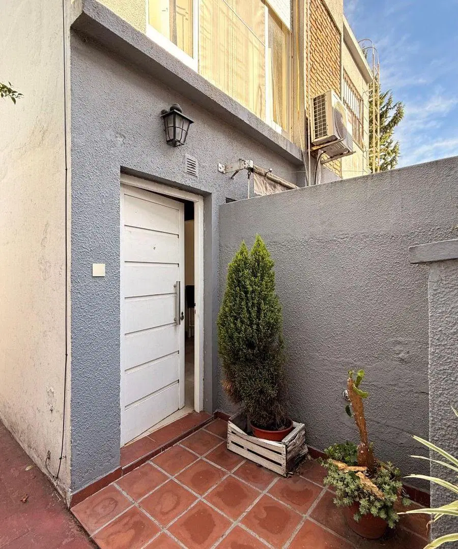 EN VENTA - DUPLEX 3 AMBIENTES en Venta HAEDO. IGUALDAD al 1200 2