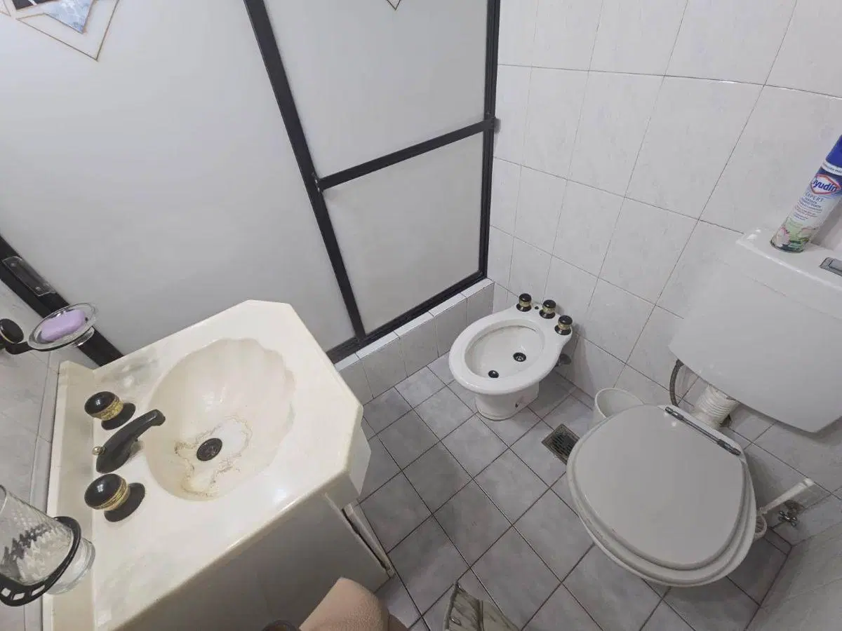 EN ALQUILER - DEPARTAMENTO 2 AMBIENTES RAMOS MEJIA - USO PROFESIONAL 2