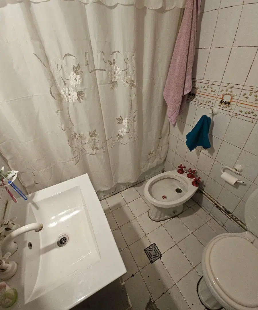EN VENTA - Chalet 3 ambientes en lote Propio 3 cuadras estación Haedo 5