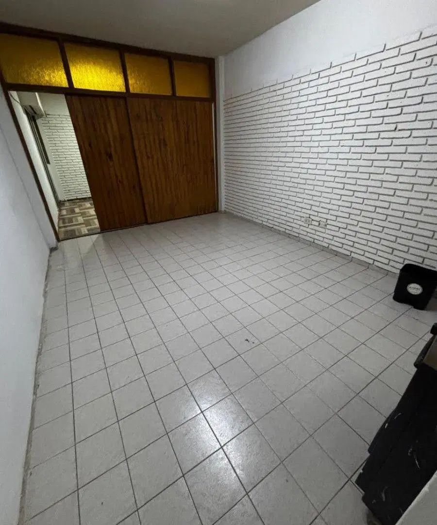 EN ALQUILER - MONOAMBIENTE DIVIDIDO RAMOS MEJIA 3