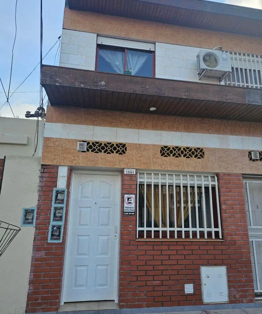 EN VENTA - DUPLEX 2 AMBIENTES HAEDO/PALOMAR. C/patio 4