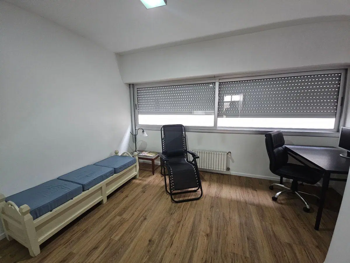 EN ALQUILER - DEPARTAMENTO 2 AMBIENTES HERMOSO HAEDO CENTRO 8