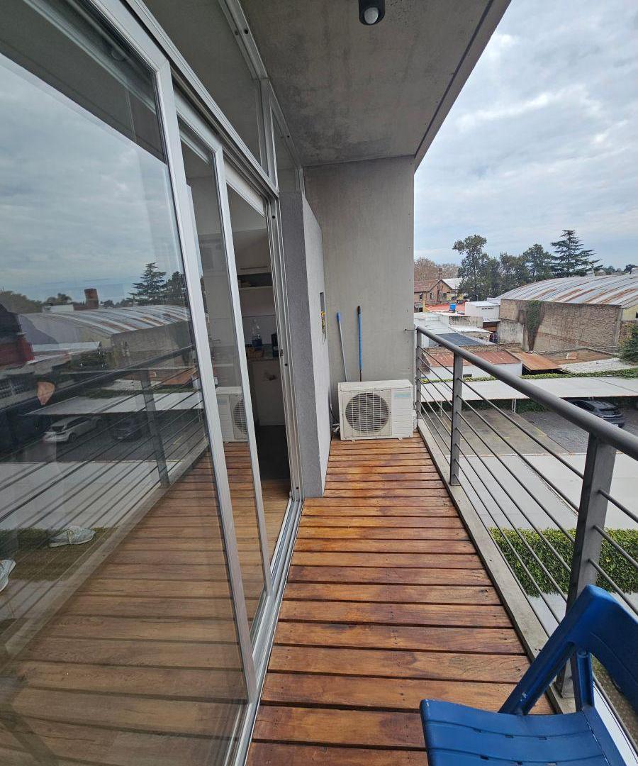 Foto de EN ALQUILER - DEPARTAMENTO 2 AMBIENTES HERMOSO HAEDO CENTRO, imagen 5