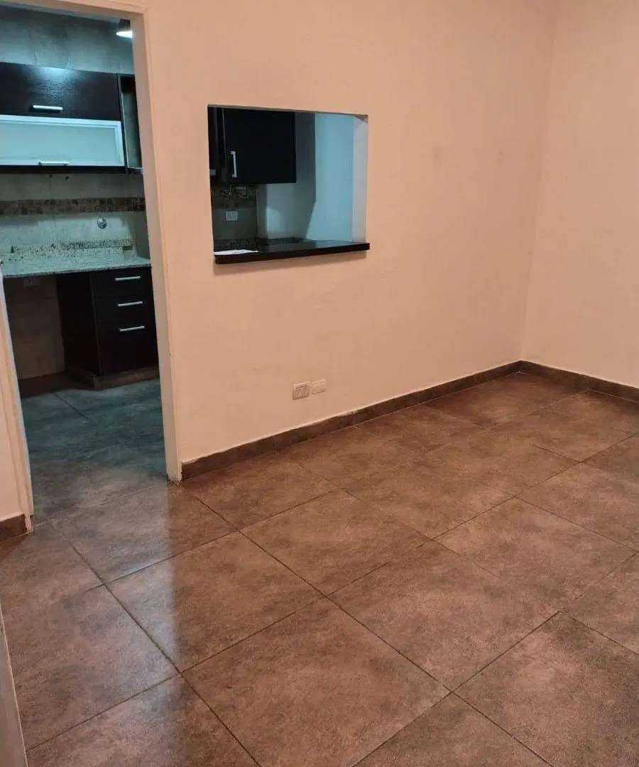 EN ALQUILER - DEPARTAMENTO 2 AMBIENTES HAEDO 2