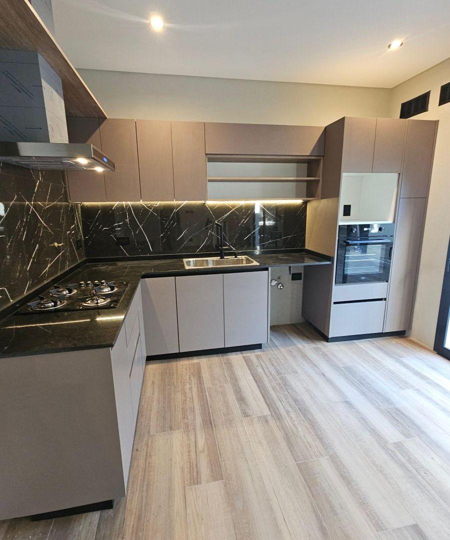 Foto de EN VENTA - HERMOSA CASA A ESTRENAR - Haedo chico: Las Bases AL 600, imagen 1