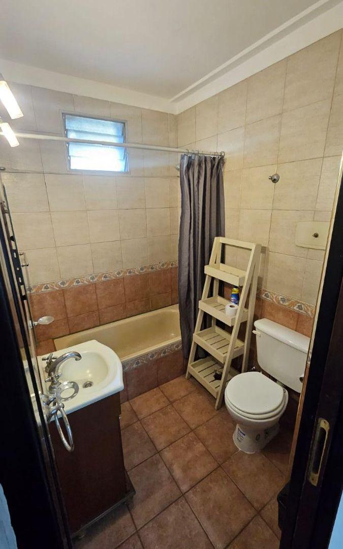 Foto de EN ALQUILER - DEPARTAMENTO 3 AMBIENTES HAEDO FTE ESTACION, imagen 5