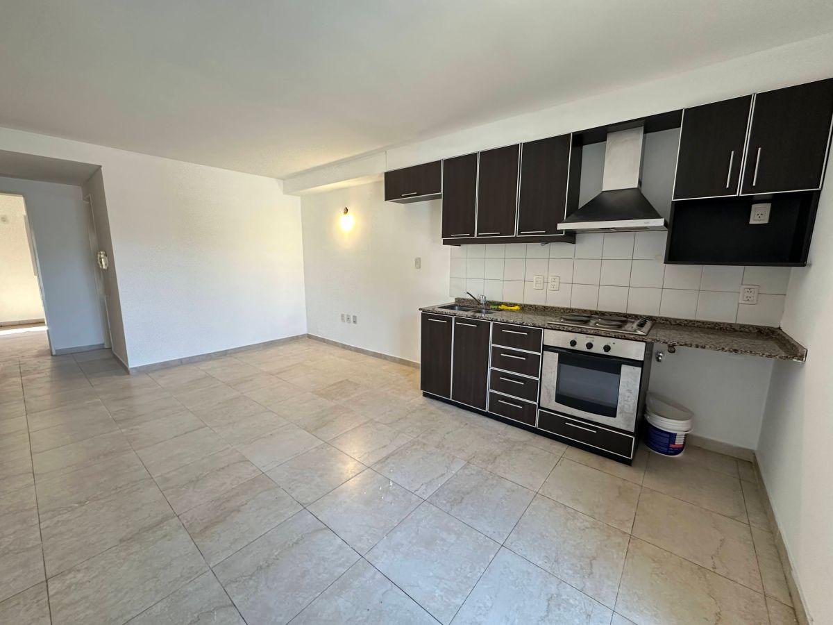 Foto de En Venta - Departamento 2 Ambientes Haedo a 3 Cuadras Estacion, imagen 1