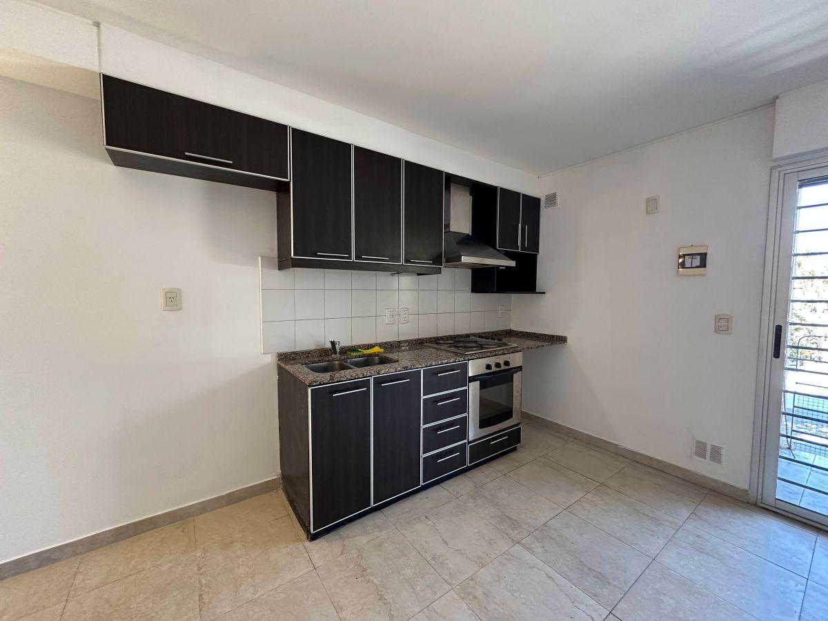 Foto de En Venta - Departamento 2 Ambientes Haedo a 3 Cuadras Estacion, imagen 5