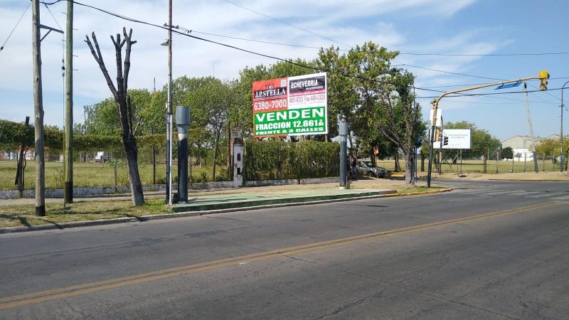 Foto de Lote en Venta en Villa Luzuriaga, imagen 2