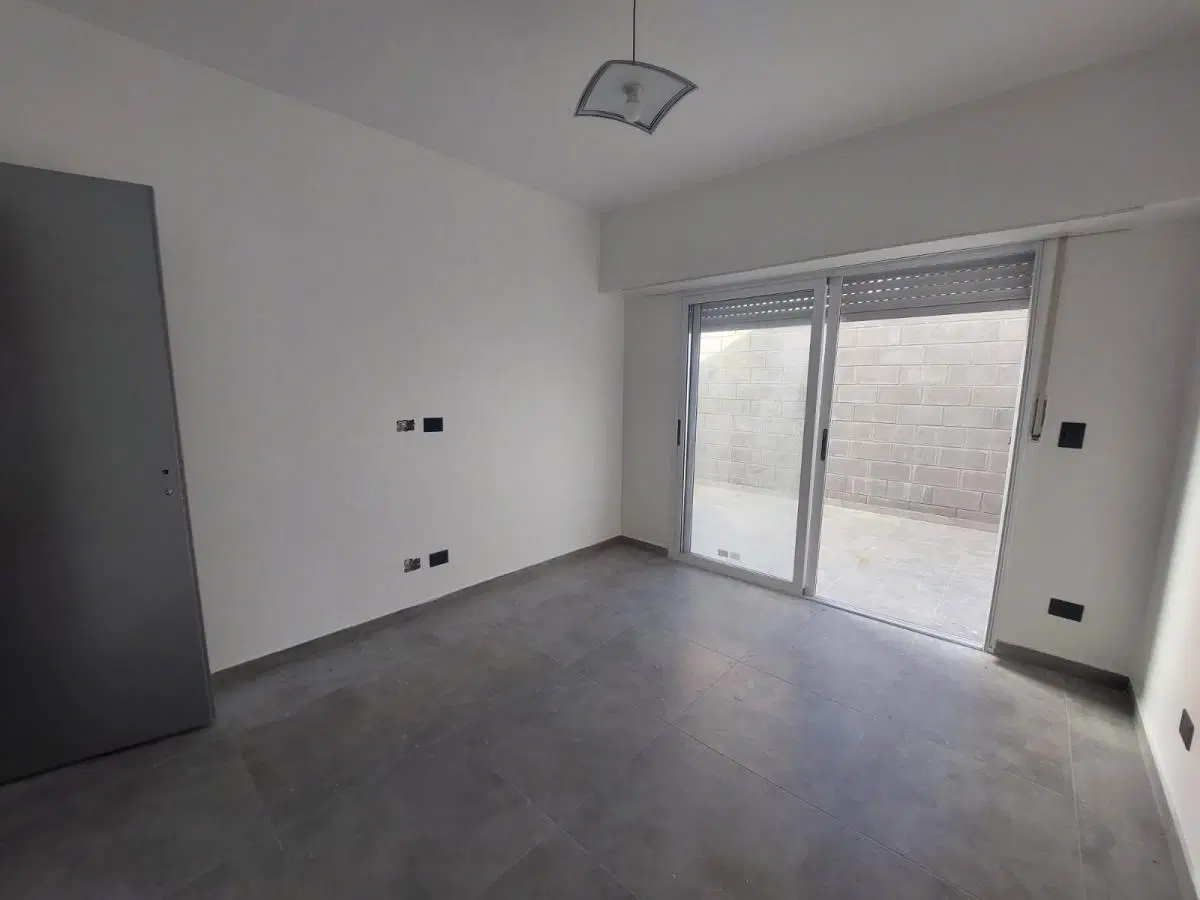Departamento en Alquiler en San Justo 5