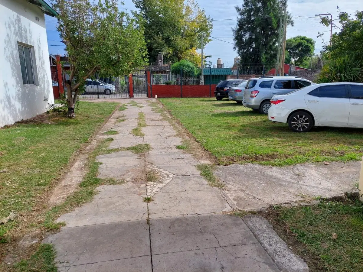 Casa Quinta en Venta en Villa Luzuriaga 2