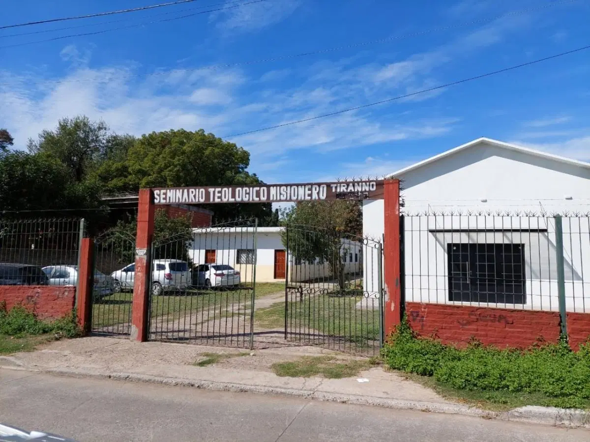 Casa Quinta en Venta en Villa Luzuriaga 3
