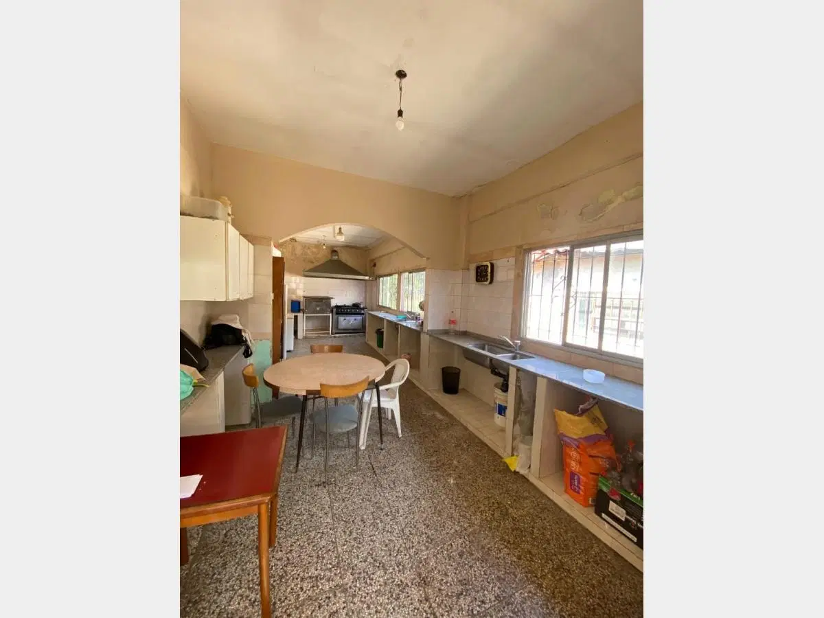 Casa Quinta en Venta en Villa Luzuriaga 4