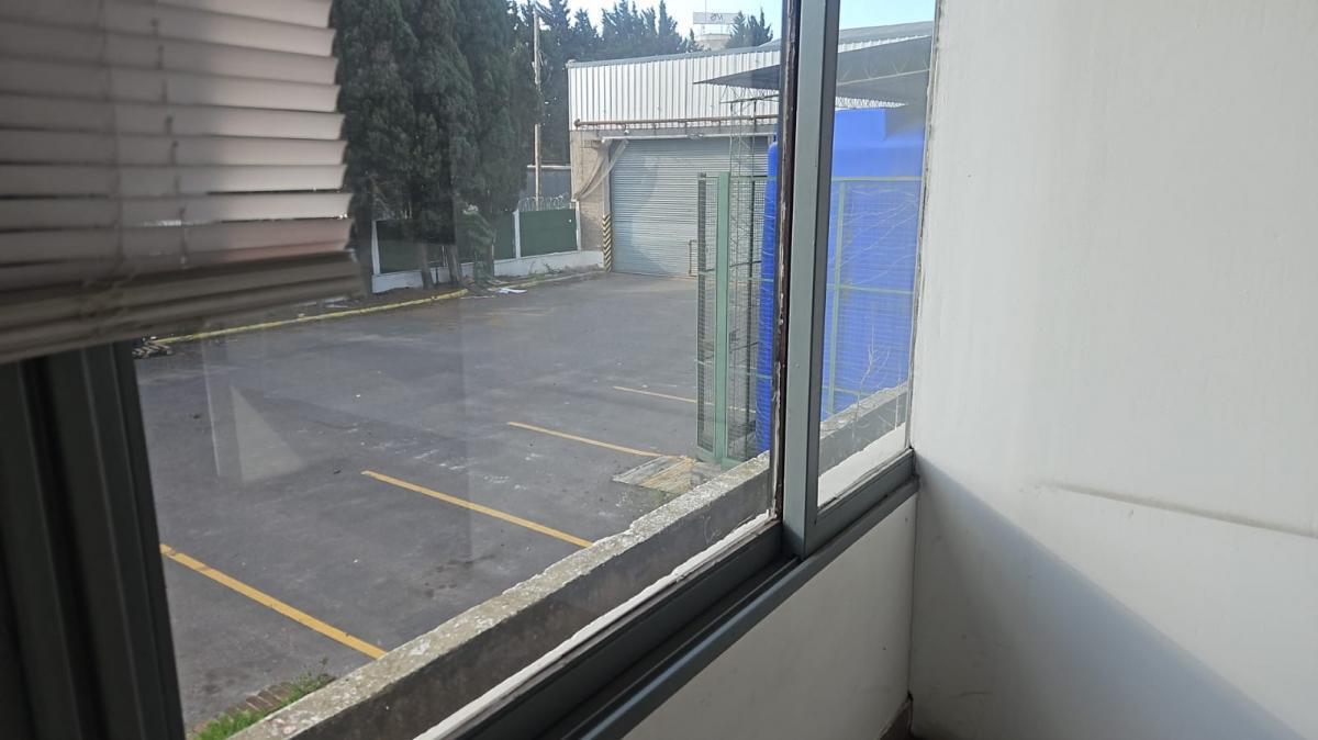 Foto de Galpon en Alquiler en La Tablada, imagen 2