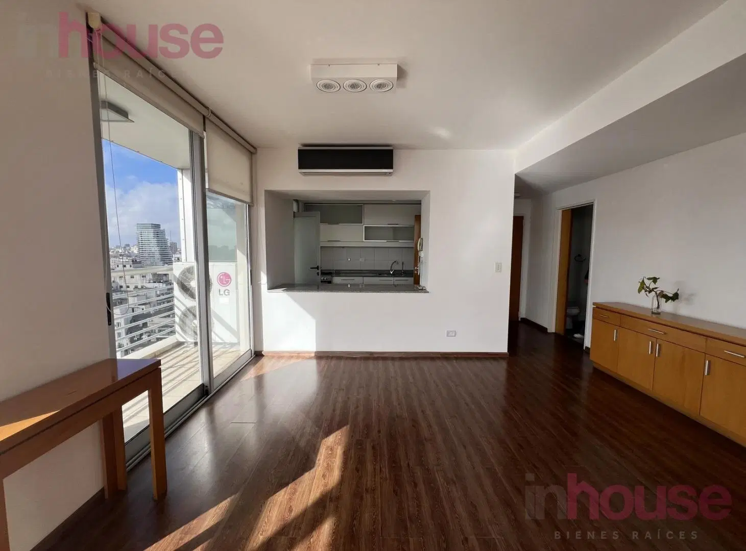 Departamento 3 ambientes con cochera 8