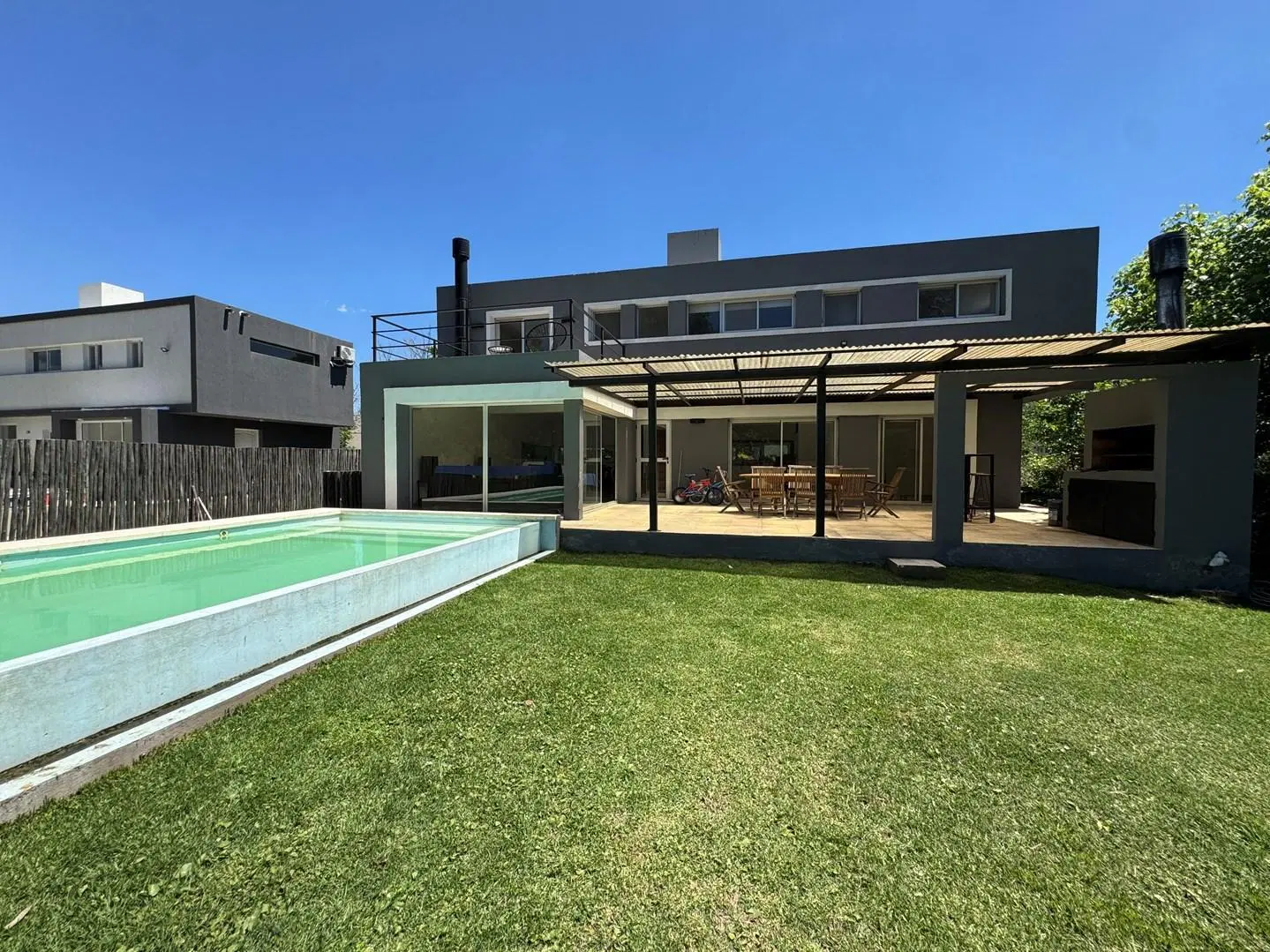 Casa Chalet  en Alq. Temporario en Los Pilares, Pilar, G.B.A. Zona Norte 3