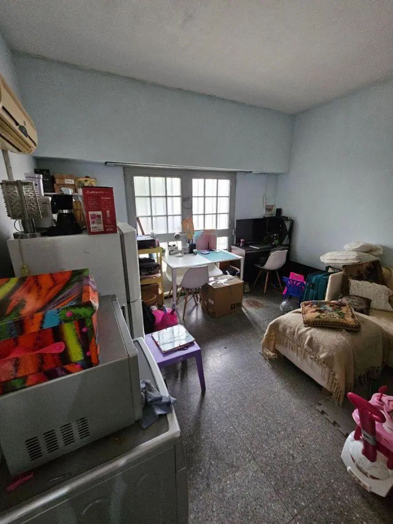 PH 4 Ambientes en Venta con Patio  Posible Local o Cochera  Ciudadela 2