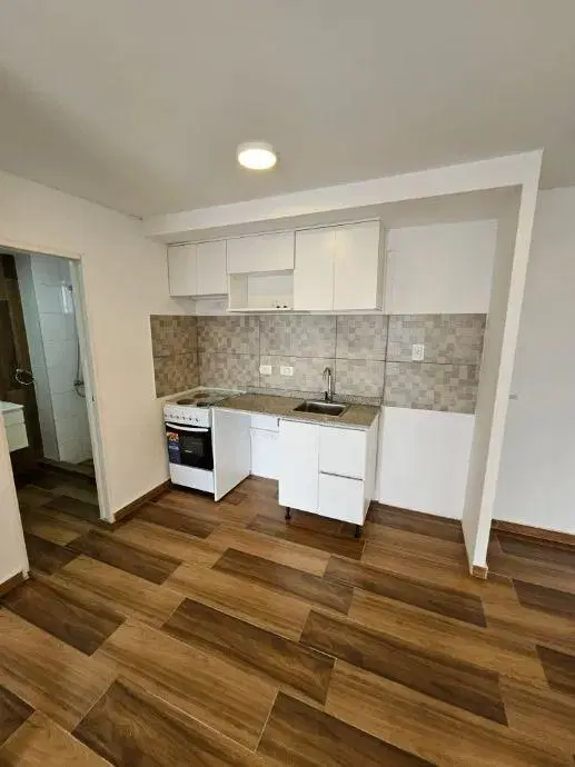Departamento En Alquiler En Moron Centro 4