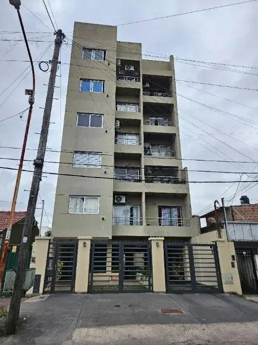 Departamento En Venta En Villa Luzuriaga 5