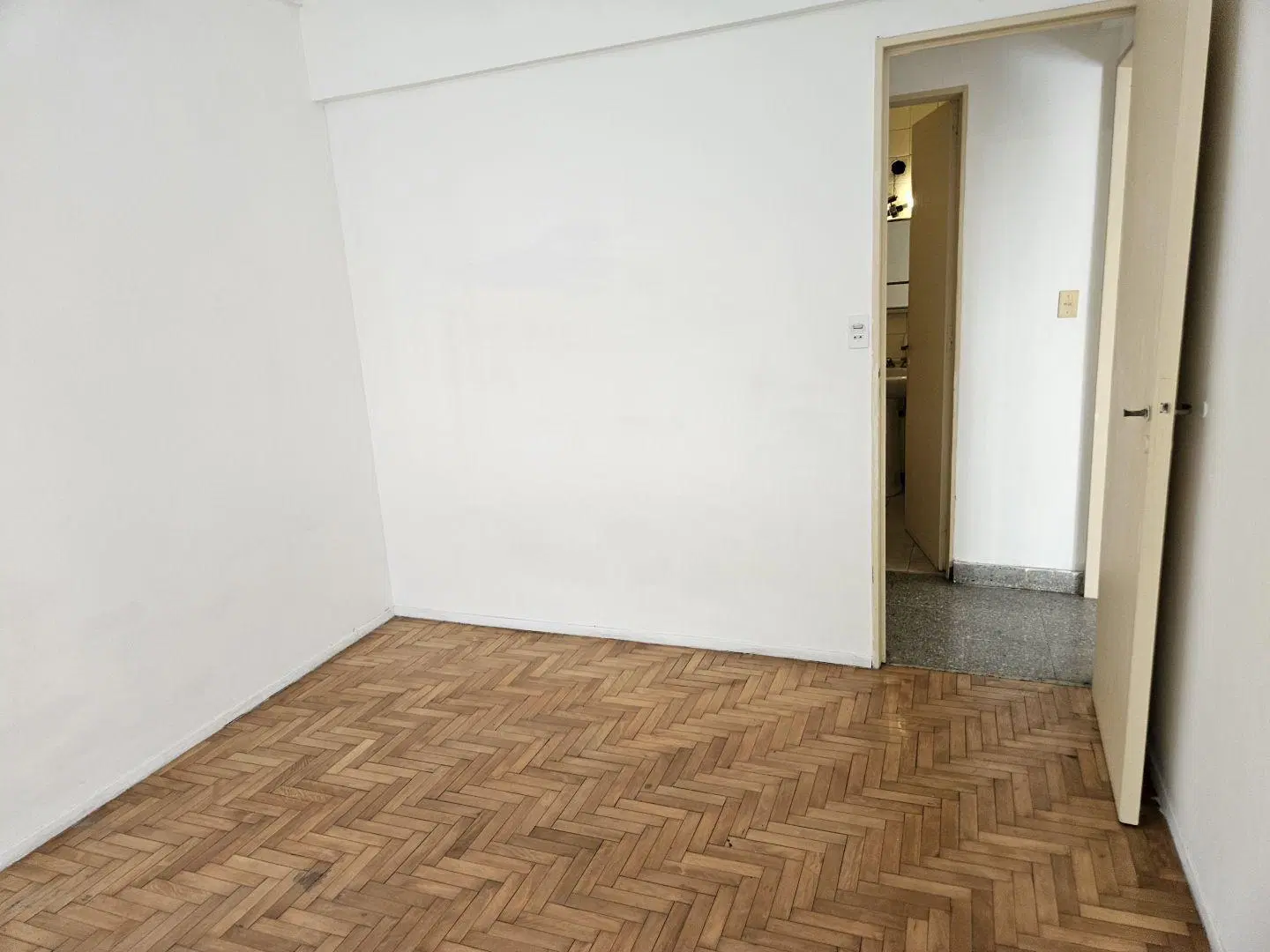 Departamento 2 ambientes. | RECONQUISTA al 100 5