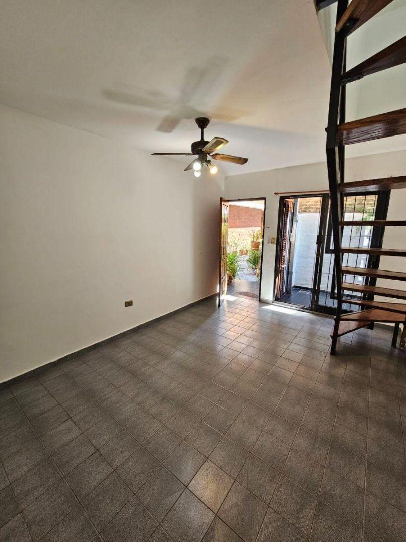 Foto de Dúplex 3 Ambientes en Alquiler - Zona Residencial de Ramos Mejía, imagen 1