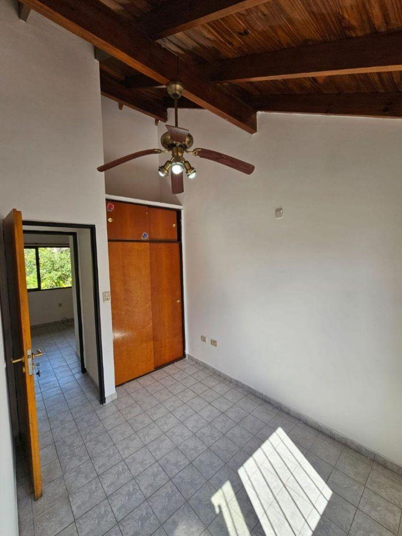 Foto de Dúplex 3 Ambientes en Alquiler - Zona Residencial de Ramos Mejía, imagen 2