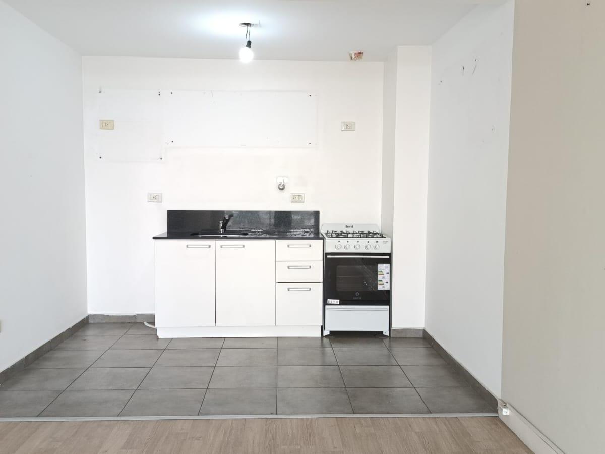 Foto de Departamento 2 ambientes con balcón - IDEAL INVERSOR, imagen 2