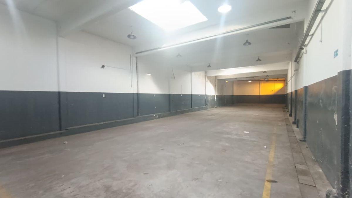 Galpon comercial 440 m2