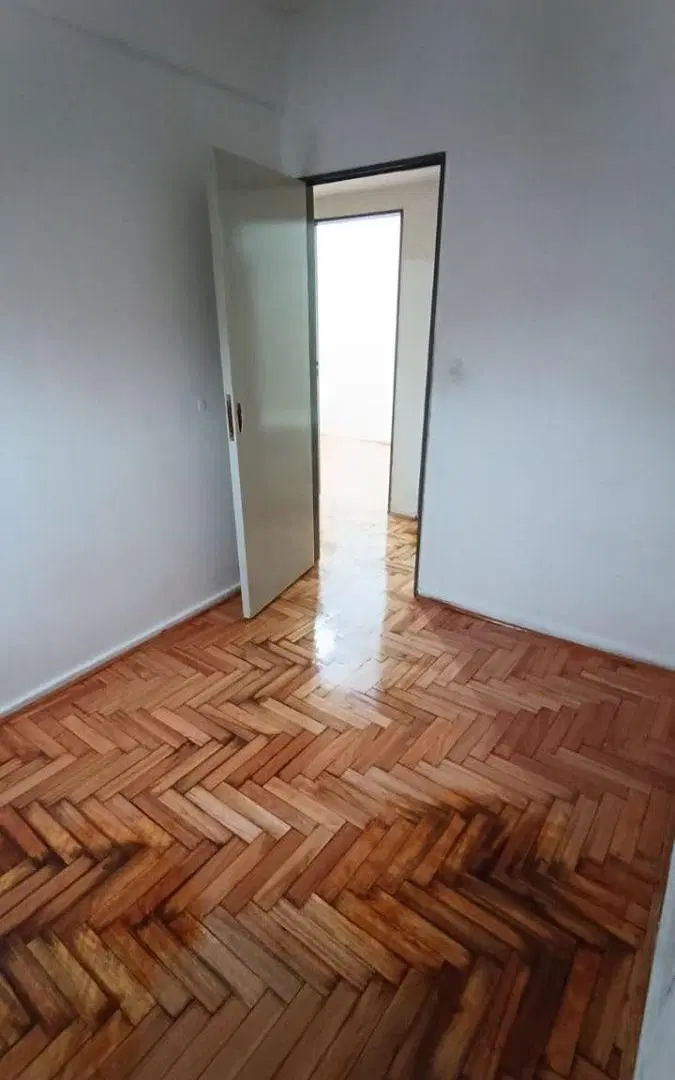 Departamento 4 ambientes con cochera en alquiler - Ramos Mejía 5