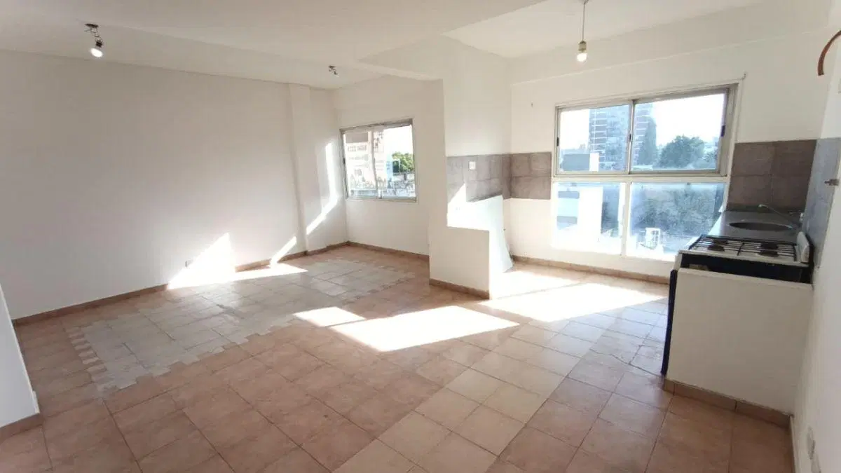 Departamento 3 ambientes al frente 8