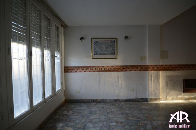 Casa en Calle Alsina, Luján 5