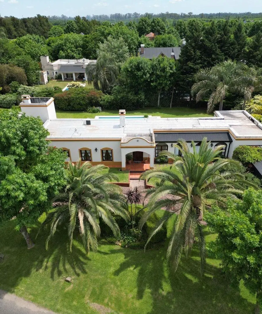 Hermosa Casa de 3 Dormitorios en La Concepcion de Lujan 2
