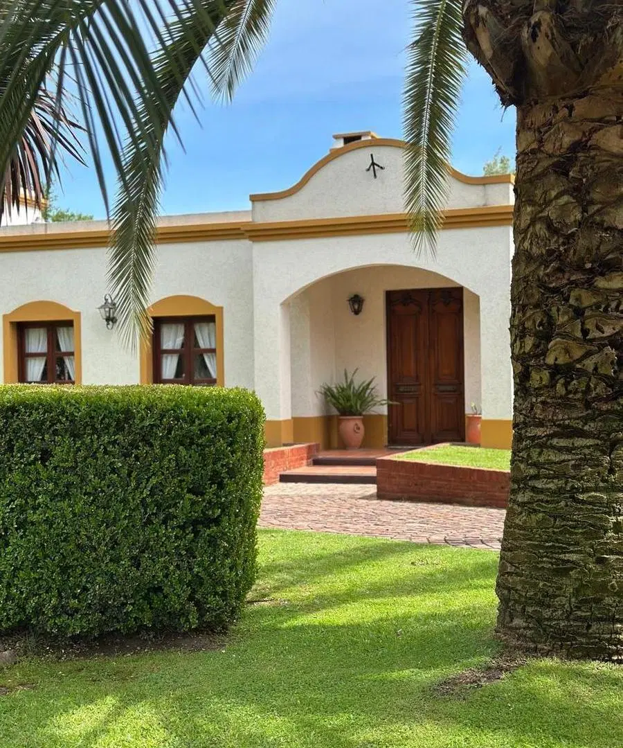 Hermosa Casa de 3 Dormitorios en La Concepcion de Lujan 3