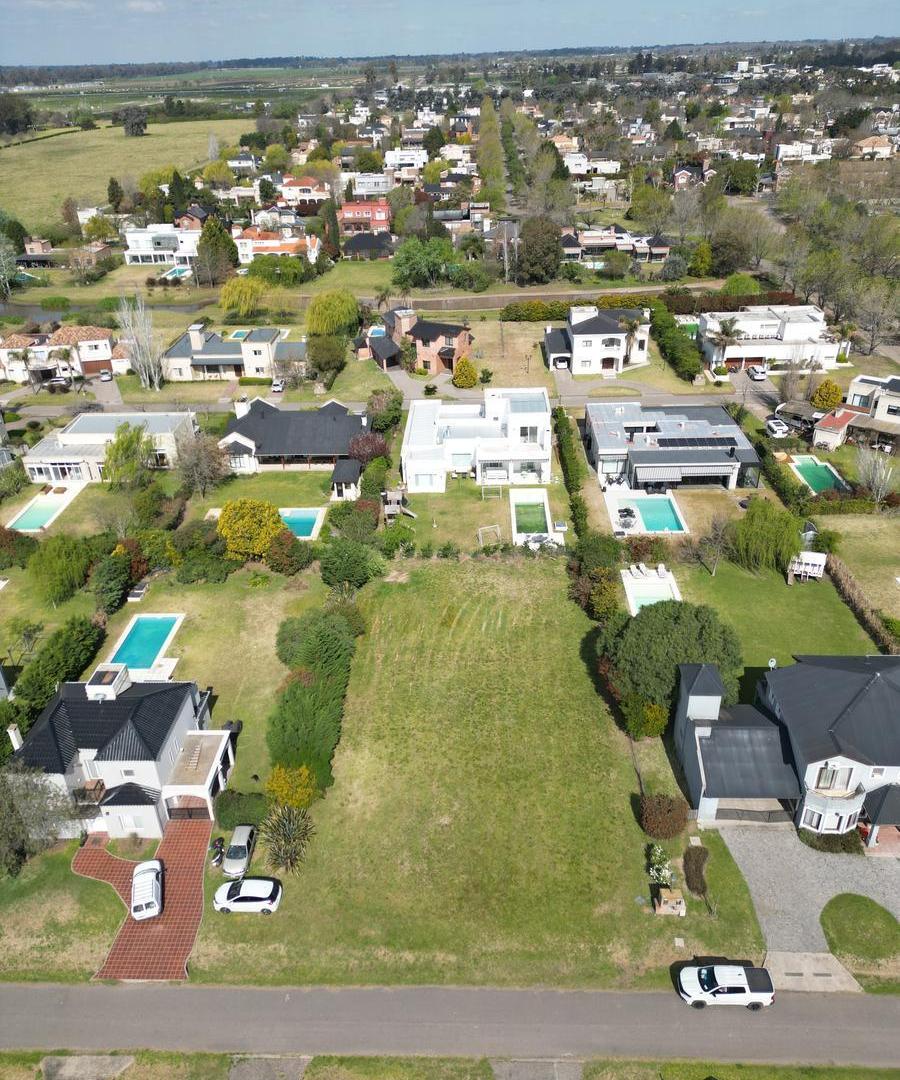 Foto de Hermoso Lote de 1000 m2 Central en La Concepcion de Lujan, imagen 3