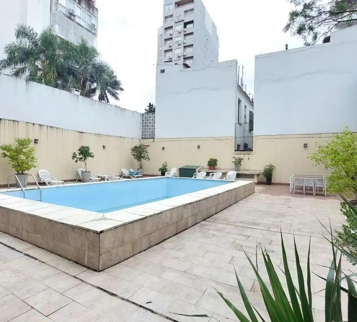 Departamento 3 Amb con Cochera en Flores 5