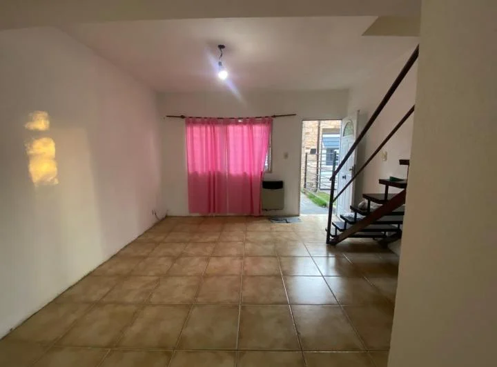 Duplex en ALQUILER, Pinto 438 Ituzaingó 5
